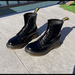 Doc Martens -women’s size 5